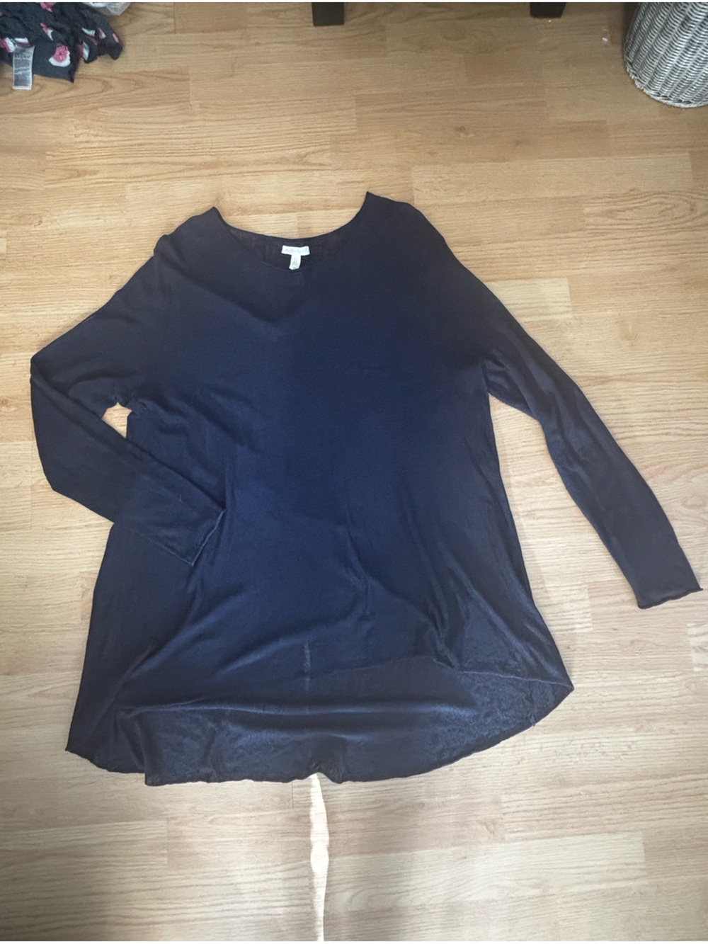 Eileen Fisher linen navy tunic sweater raw hem high low oversized lagenlook med